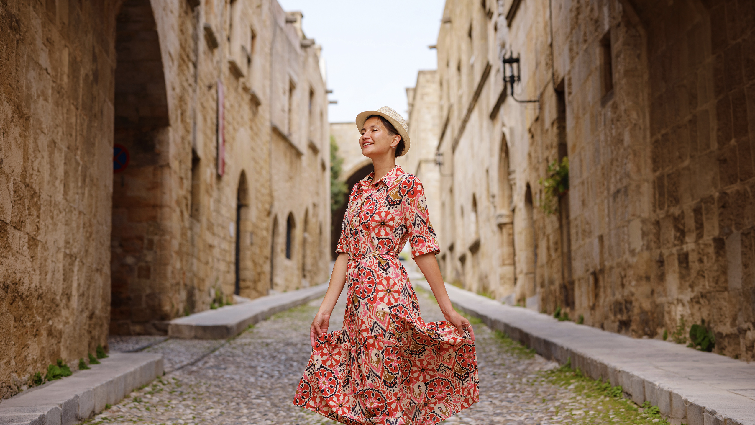 Rhodes Old Town Beer Walk